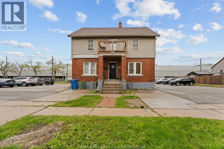 2391 CADILLAC, Windsor, Ontario N8W3Y3