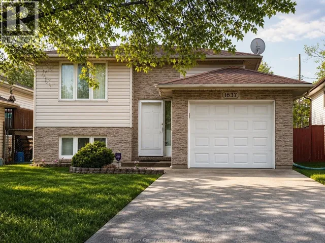 1637 ST. CLAIR AVENUE, Windsor, Ontario N9B3K9