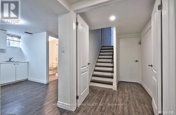 LOWER - 2 CRAYFORD DRIVE, Toronto (Steeles), Ontario M1W3B6