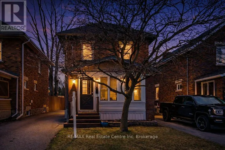 598 WOOLWICH STREET, Guelph (Exhibition Park), Ontario N1H3Y2