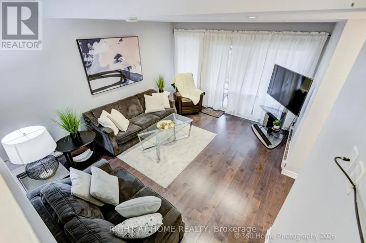 80 - 221 MILESTONE CRESCENT, Aurora (Aurora Village), Ontario L4G3M2