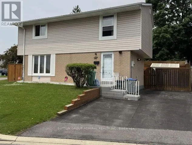4 HARDCASTLE COURT, Brampton (Central Park), Ontario L6S2A9