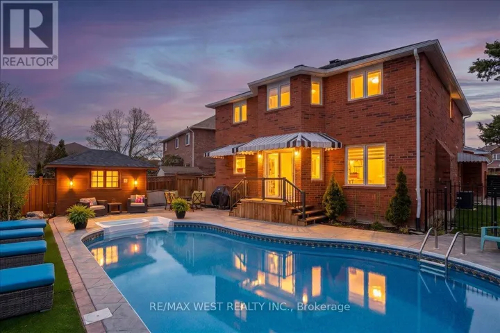 12 BERRYDOWN DRIVE, Caledon (Bolton East), Ontario L7E1L8