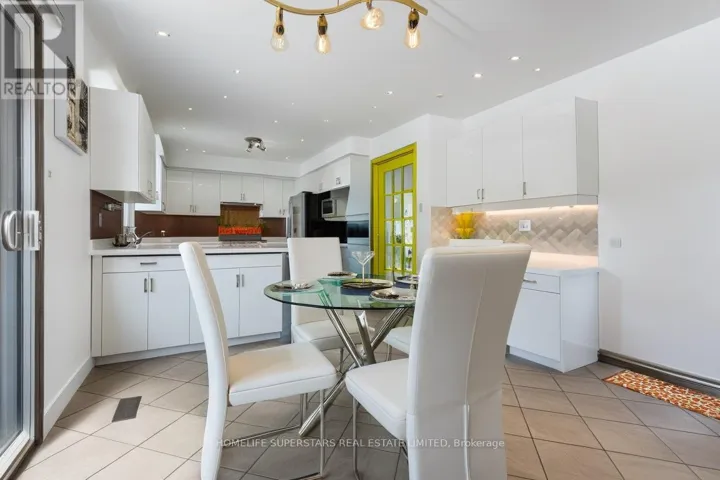 1565 HASTINGS DRIVE, London North (North B), Ontario N5X3C5
