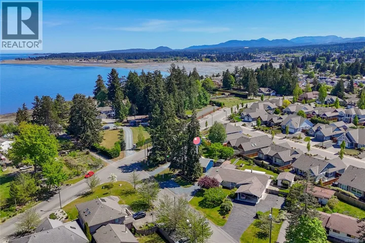 610 Chinook Ave, Parksville, British Columbia V9P1A5