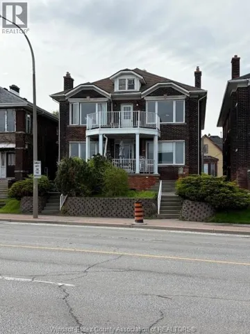 1529 RIVERSIDE DRIVE East, Windsor, Ontario N9A2V1