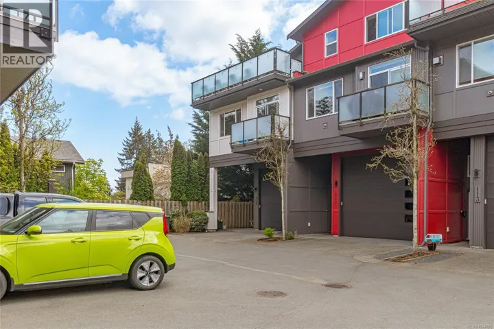 109 1021 Springboard Pl, Langford, British Columbia V9B3E2