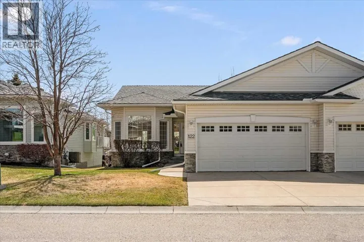 122 Rocky Ridge Villas NW, Calgary, Alberta T3G4R3