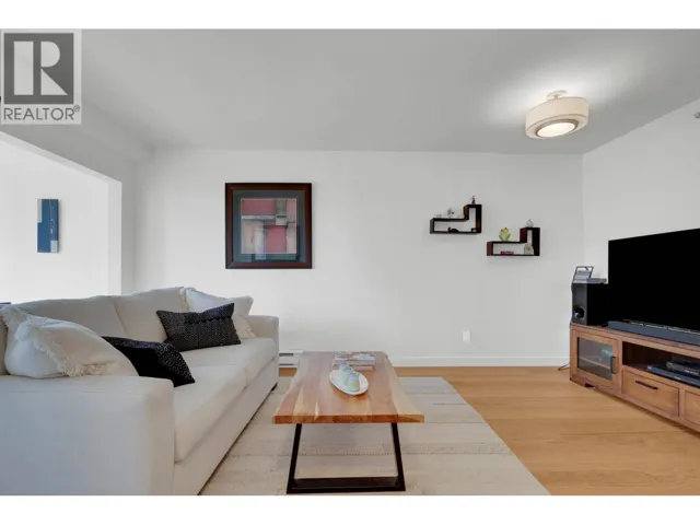 801 488 HELMCKEN STREET STREET, Vancouver, British Columbia V6B6E4