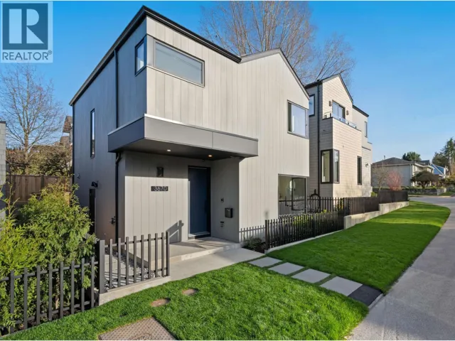 3670 FLEMING STREET, Vancouver, British Columbia V5N3V8