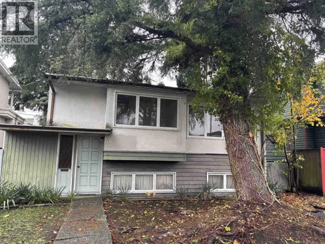 2511 UPLAND DRIVE, Vancouver, British Columbia V5S2B6