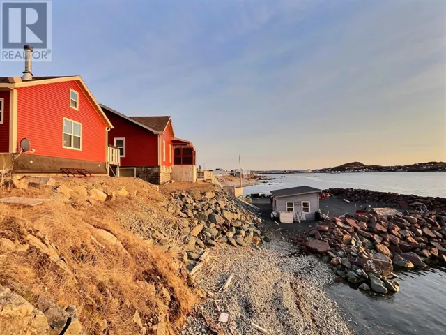 8, 8a, 10 Main Street, Twillingate, Newfoundland & Labrador A0G4M0