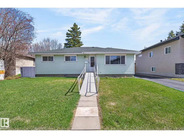 10719 152 ST NW, Edmonton, Alberta T5P1Z2