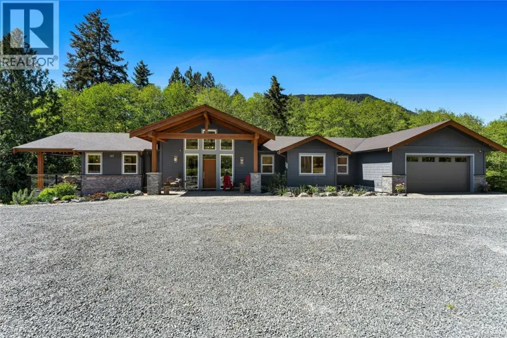 7586 Somenos Rd, Duncan, British Columbia V9L5Z7