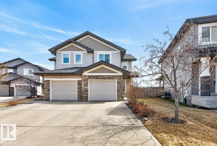 7135 CARDINAL WY SW, Edmonton, Alberta T6W1Z3