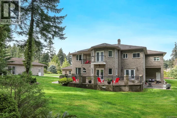 1781 Thurber Rd, Comox, British Columbia V9M1A4