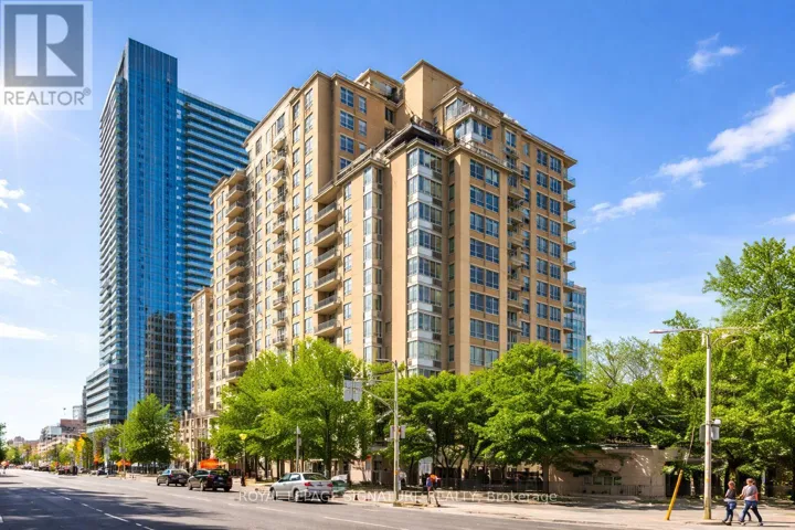 813 - 123 EGLINTON AVENUE E, Toronto (Mount Pleasant West), Ontario M4P1J2