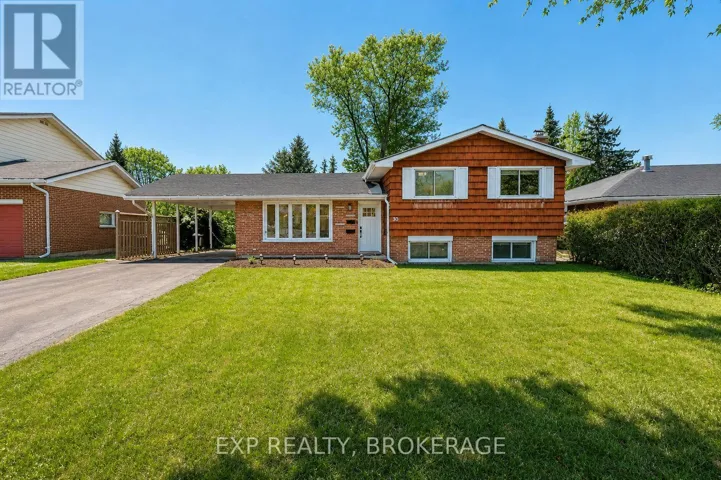 A - 30 QUEEN MARY DRIVE, Kingston (Central City West), Ontario K7M2A4