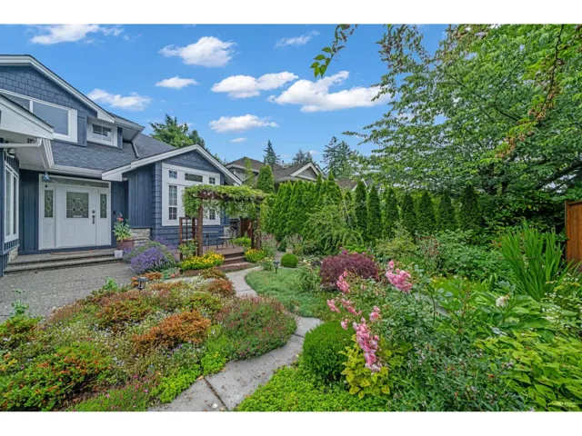 14741 30 AVENUE, Surrey, British Columbia V4P3E6