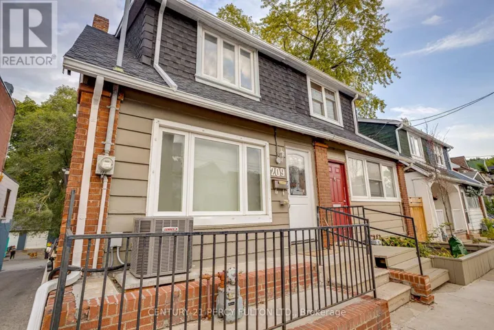 MAIN - 209 COXWELL AVENUE, Toronto (Greenwood-Coxwell), Ontario M4L3B4