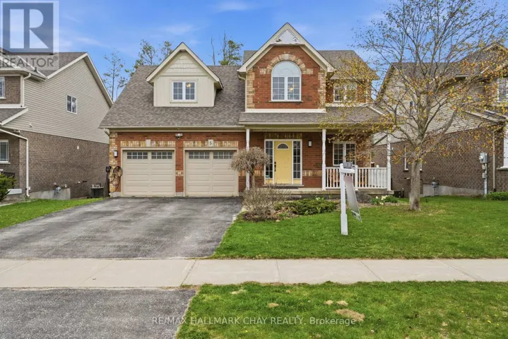 17 ARMEDA CLOW CRESCENT, Essa (Angus), Ontario L3W0H7
