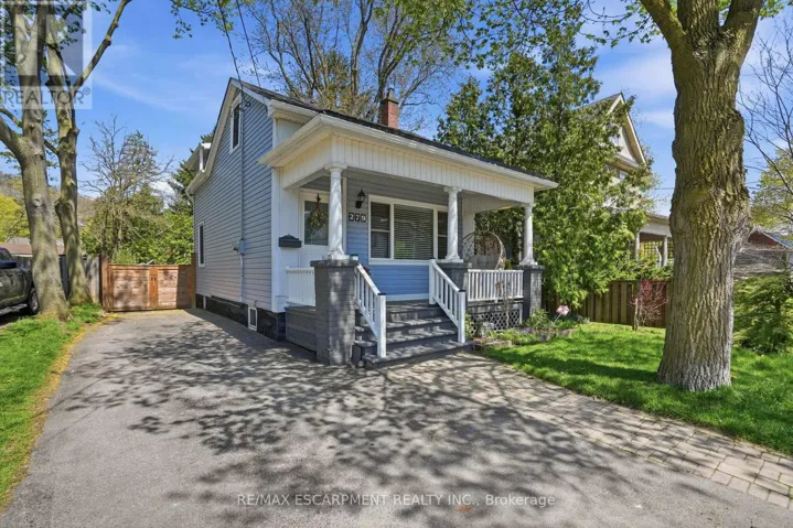 279 PARK STREET W, Hamilton (Dundas), Ontario L9H1Y6