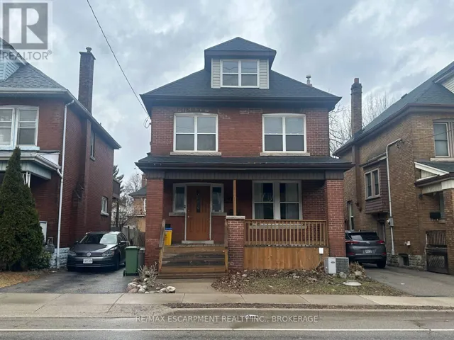 UPPER - 64 GAGE AVENUE S, Hamilton (Stipley), Ontario L8M3C9