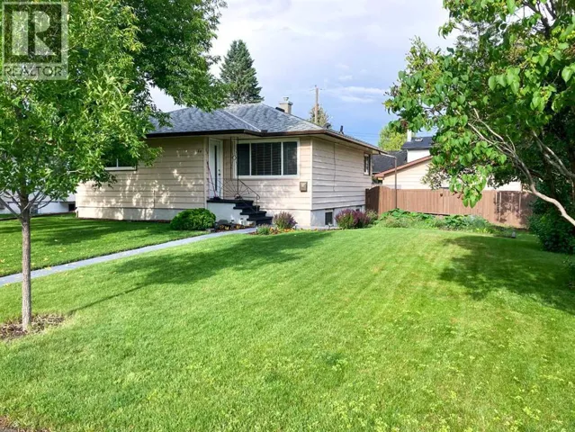 84 Waterloo Drive SW, Calgary, Alberta T3C3G1