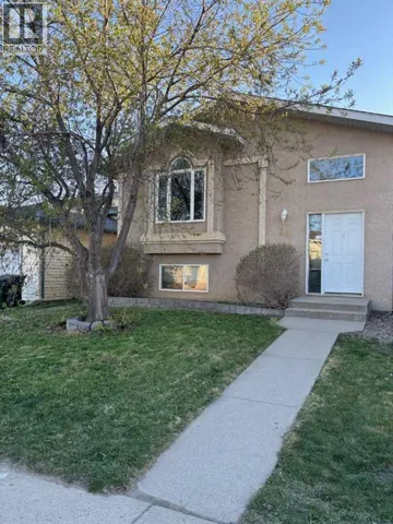 34 Blackfoot Road W, Lethbridge, Alberta T1K7P5