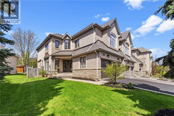 1576 BAYSHIRE Drive, Oakville, Ontario L6H6L8