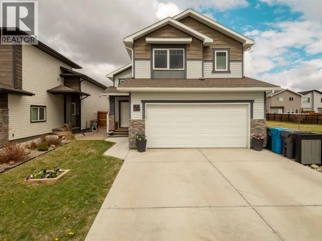 1373 Pacific Circle W, Lethbridge, Alberta T1J5V3