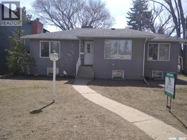 1402 14th STREET E, Saskatoon, Saskatchewan S7H0A8