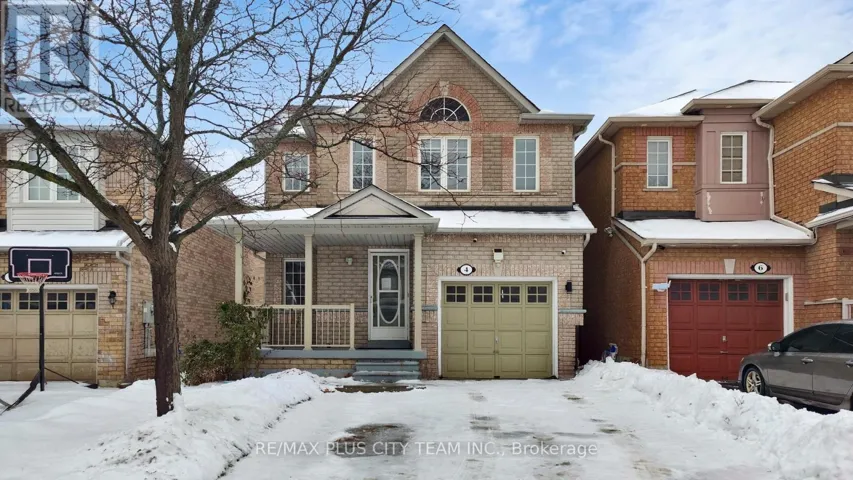 4 SLESSOR LANE, Brampton (Bram East), Ontario L6P1M3