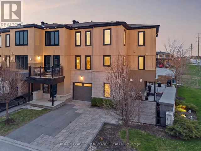 500 RADIANT PRIVATE, Ottawa, Ontario K2M0M9