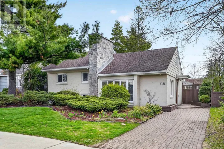 1981 ALTA VISTA DRIVE, Ottawa, Ontario K1H7K9