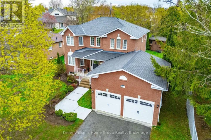 261 IRVINE STREET S, Centre Wellington (Elora/Salem), Ontario N0B1S0