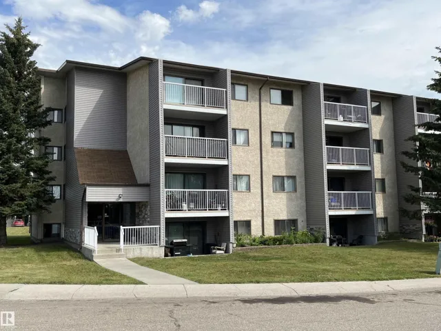 #205 51 BROWN ST, Stony Plain, Alberta T7Z1P2