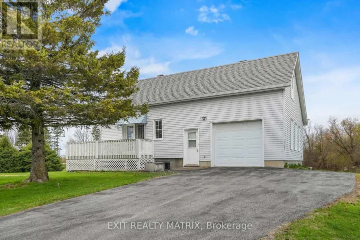 17 DUBOIS STREET, Champlain, Ontario K0B1K0