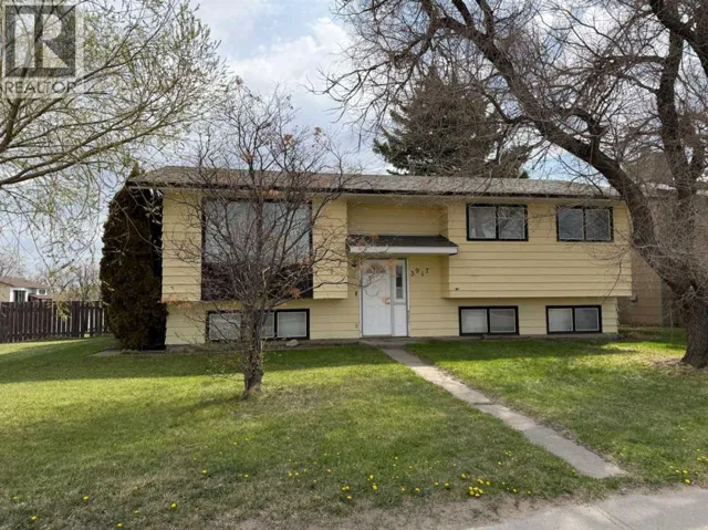 3917 52 Street, Taber, Alberta T1G1B7