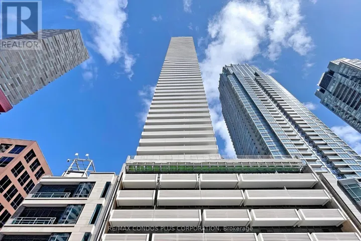 2006 - 2221 YONGE STREET, Toronto (Mount Pleasant West), Ontario M4S0B8