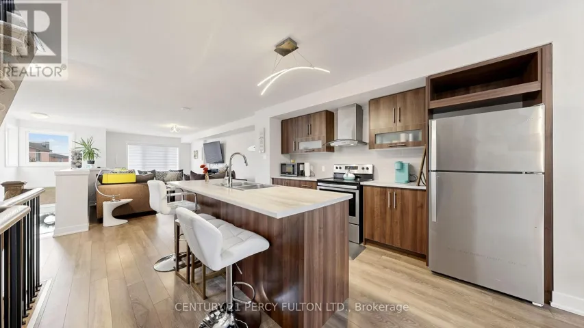 108 - 71 DONALD FLEMING WAY, Whitby (Pringle Creek), Ontario L1R0N8