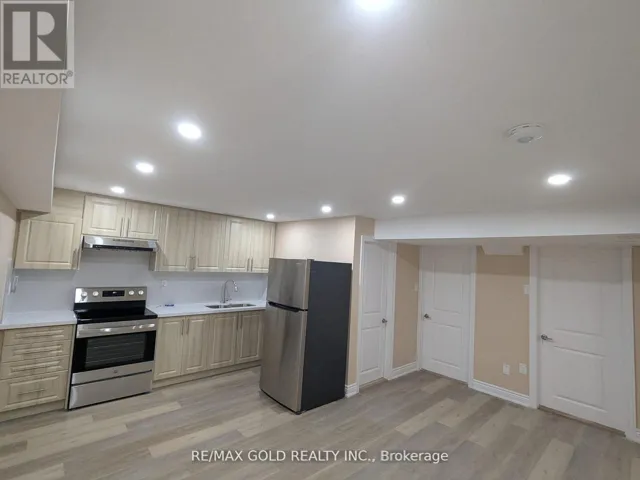 35 LATANIA BOULEVARD, Brampton (Vales of Castlemore), Ontario L6P1T1