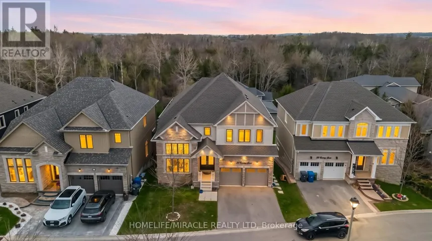 11 - 30 EMENY LANE, Guelph (Kortright East), Ontario N1L0H3