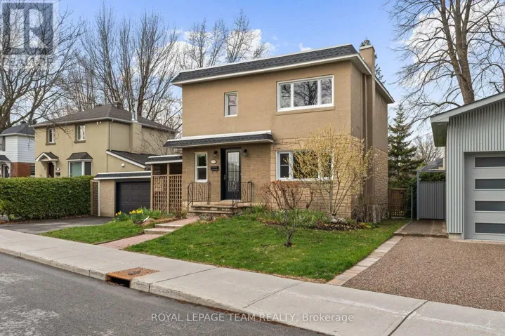 108 ONSLOW CRESCENT, Ottawa, Ontario K1S1G4
