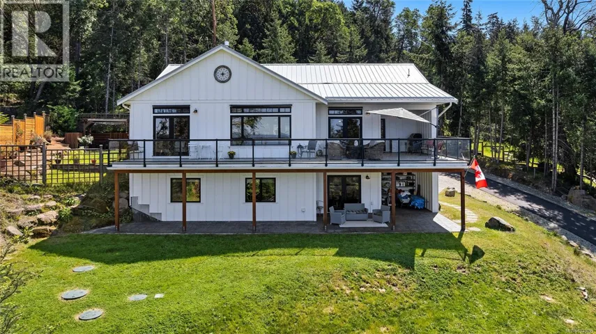 347 Collins Rd, Salt Spring, British Columbia V8K2N1