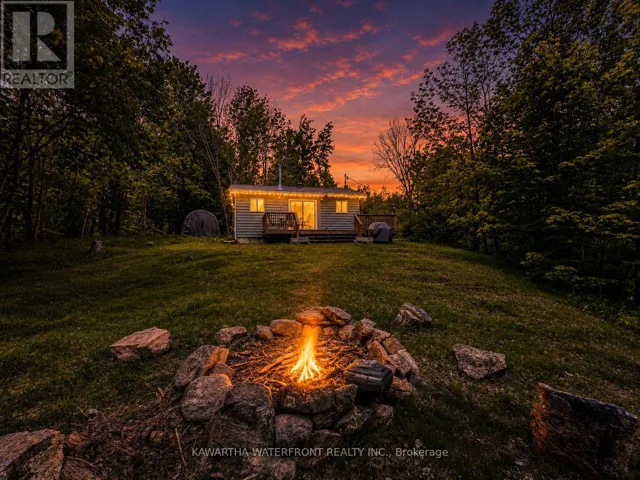 1120 ENGLISH CIRCLE, Highlands East (Glamorgan), Ontario K0M1R0