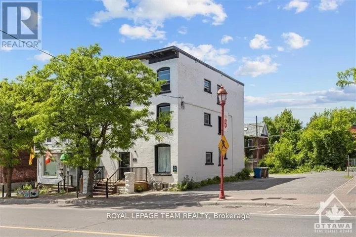 6 - 883 SOMERSET STREET W, Ottawa, Ontario K1R6R6