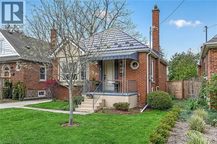 225 BOND Street, Hamilton, Ontario L8S3W8