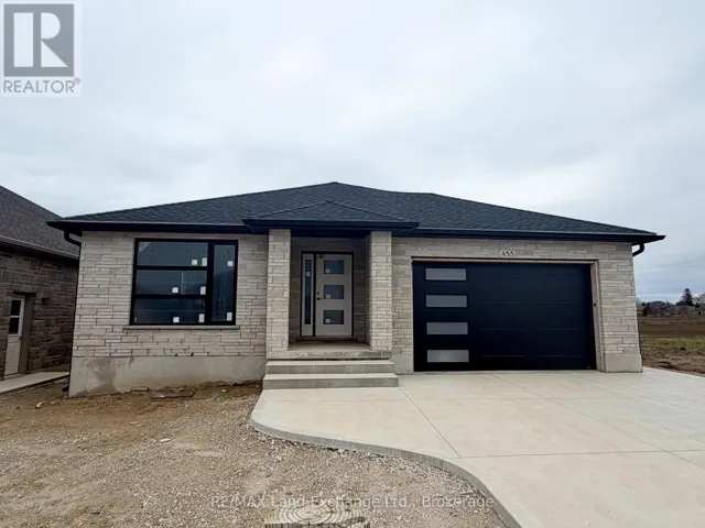 455 BURNSIDE STREET, Saugeen Shores, Ontario N0H2C3