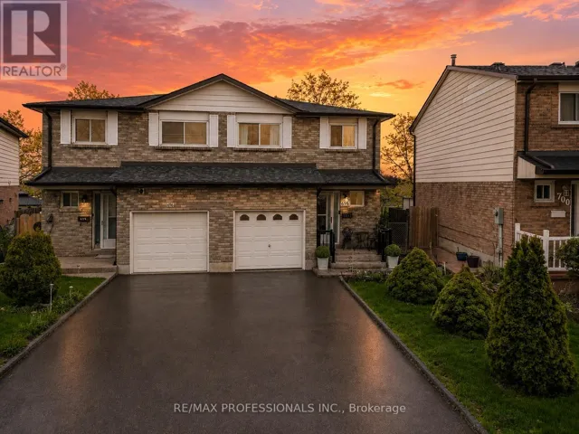 698 GALLOWAY CRESCENT, Mississauga (Creditview), Ontario L5C3W1